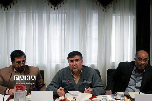 کارگروه مشورتی قطبی معاونان پرورشی  و فرهنگی استان‌ها