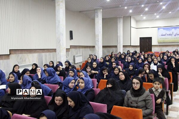 آیین تجلیل از نفرات برتر سی و ششمین دوره مسابقات فرهنگی و هنری و پرسش مهر رئیس جمهوری در ارومیه