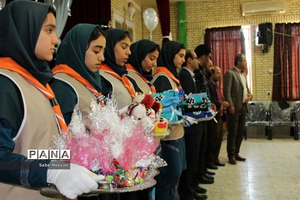 مراسم تجلیل از دانش‌آموزان معلول به میزبانی دبیرستان قاضی در گله‌دار فارس