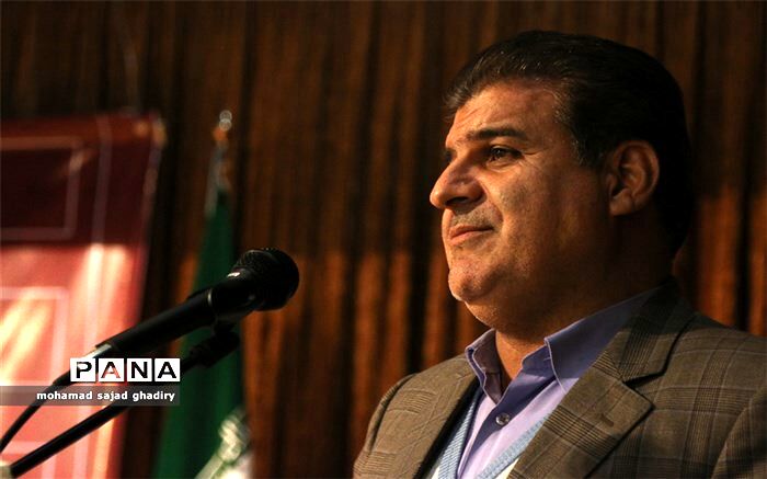 آموزش و پرورش شهر تهران به عنوان نماد و قلب آموزش و پرورش ایران  است