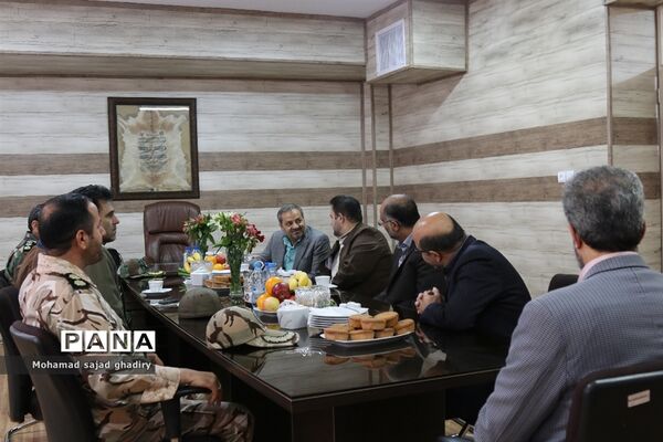 مراسم نمادین هفته بزرگداشت قرآن، عترت و نماز