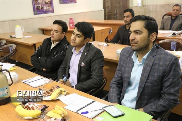 کارگاه آموزشی کارشناسان مالی سازمان دانش‌آموزی خراسان رضوی
