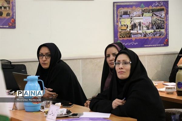 کارگاه آموزشی کارشناسان مالی سازمان دانش‌آموزی خراسان رضوی