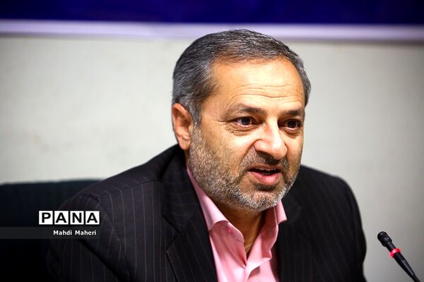 کارگروه مشورتی قطبی معاونان پرورشی و فرهنگی استان‌ها