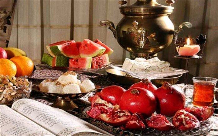 چرا «شب یلدا» با قصه و شعر همراه است؟