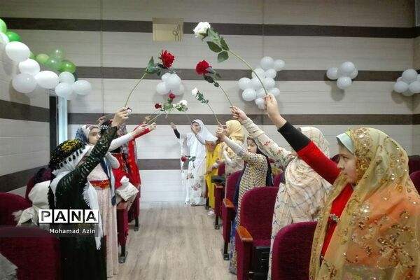 تقدیر از برگزیدگان مسابقات پیشتازان