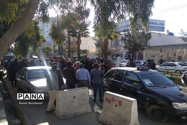 مراسم تشییع دانش آموزان حادثه آتش سوزی در زاهدان