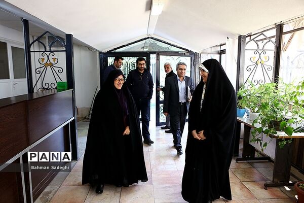 بازدید مدیرکل دفتر آموزش دوره اول متوسطه از خبرگزاری پانا