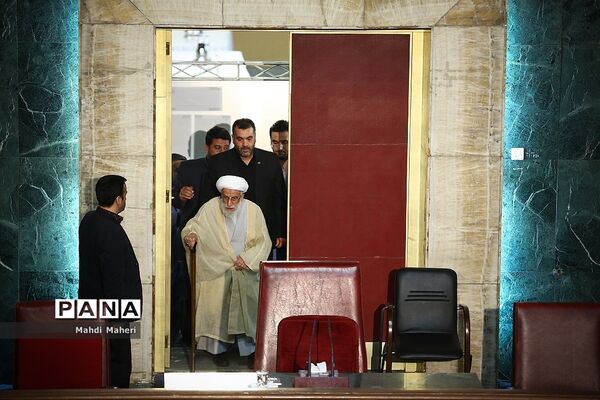 نمایشگاه دستاوردهای پژوهشکده شورای نگهبان