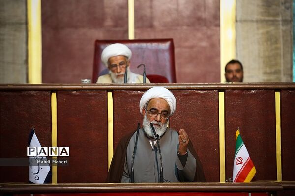 نمایشگاه دستاوردهای پژوهشکده شورای نگهبان
