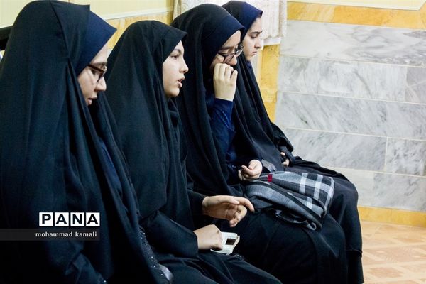 نشست اعضای شوراهای دانش‌آموزی محلات