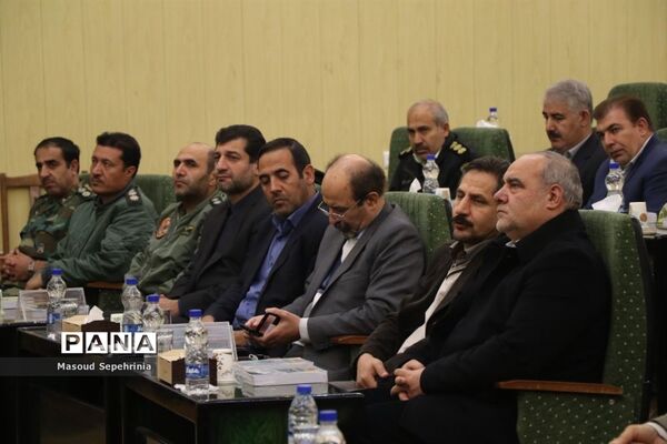بازدید معاون استخدامی رئیس جمهور از شعبه پنجم سازمان تامین اجتماعی تبریز
