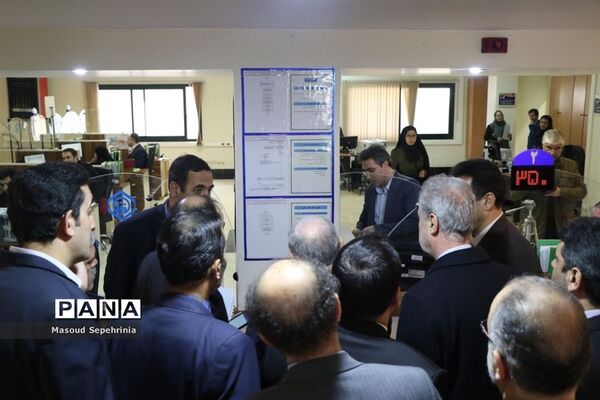 بازدید معاون استخدامی رئیس جمهور از شعبه پنجم سازمان تامین اجتماعی تبریز