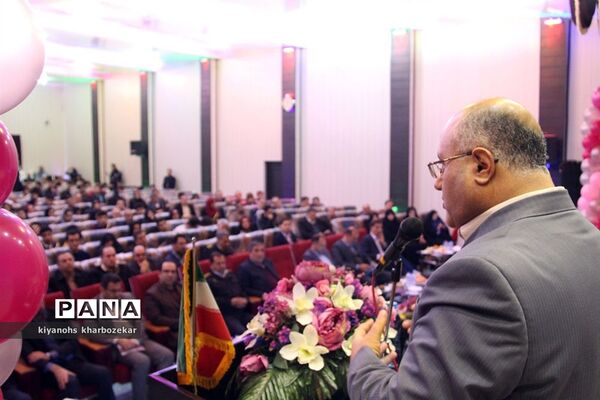 مراسم تجلیل از برترین‌های کنکور 97 ناحیه یک ارومیه