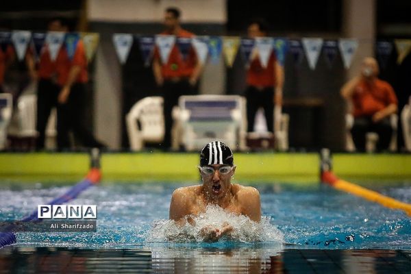 مرحله نخست لیگ شنا