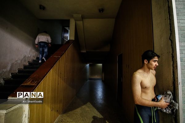 مرحله نخست لیگ شنا