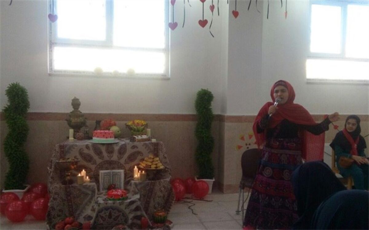 جشن شب یلدا در دبیرستان دکتر شاهی