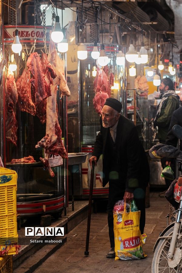 به رسم  شب یلدا