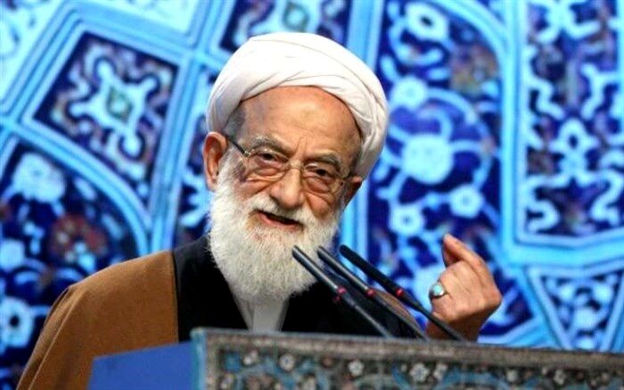 امامی کاشانی: دشمنان جوانانی را می‌خواهند که در عیاشی و فساد باشند