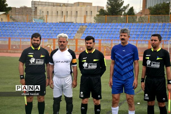 مسابقات فوتبال پیشکسوتان استان قم