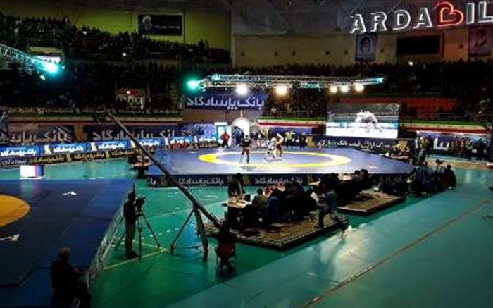 قهرمانی تیم کشتی بیمه رازی اردبیل