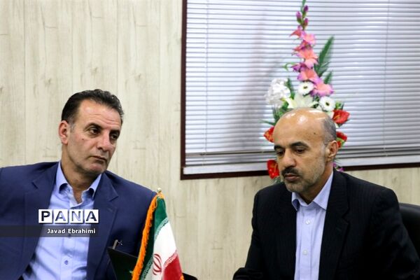 نشست خبری معاون سواد آموزی آموزش و پرورش خراسان رضوی