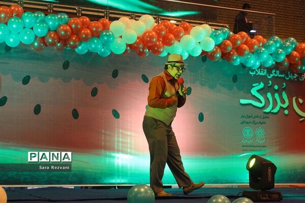 آغاز جشن‌های چهلمین سالگرد پیروزی انقلاب اسلامی در اسلامشهر