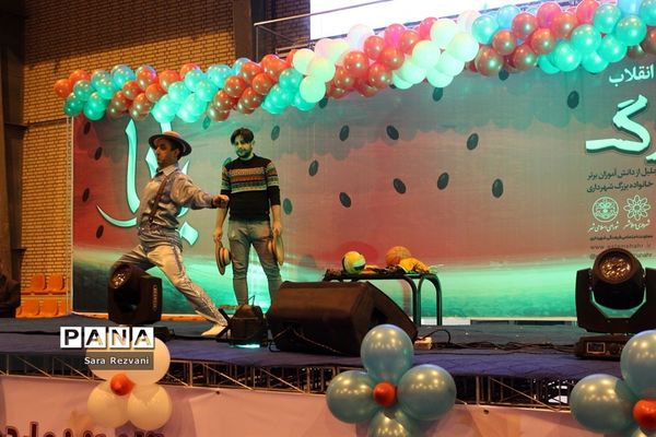 آغاز جشن‌های چهلمین سالگرد پیروزی انقلاب اسلامی در اسلامشهر