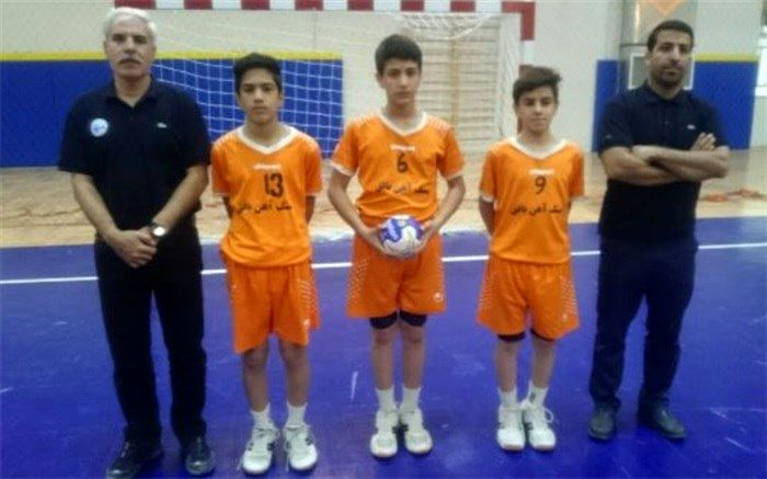 سه دانش آموز یزدی به اردوی تیم ملی هندبال خردسالان دعوت شدند