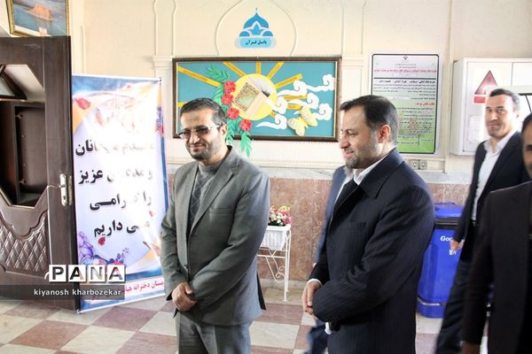 بازدید روسای ادارات قرآن، عترت و نماز شمالغرب کشور از مدرسه نیلوفر ناحیه یک ارومیه