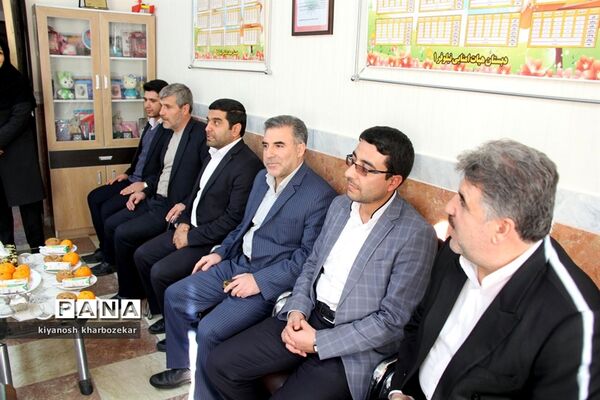 بازدید روسای ادارات قرآن، عترت و نماز شمالغرب کشور از مدرسه نیلوفر ناحیه یک ارومیه