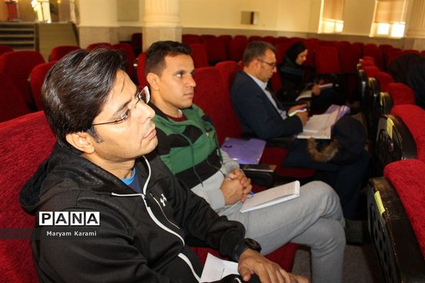 دوره مدرسی و دانش  افزایی بازی‌های بومی محلی مرحله دوم  کشوری در بوشهر