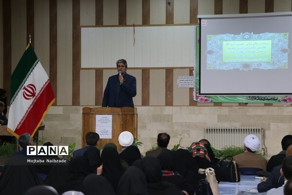 گردهمایی معاونان پرورشی مدارس قطب شهید شوشتری