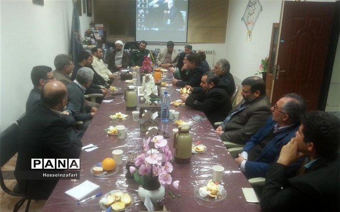 9دی روزدفاع ازجمهوریت نظام است