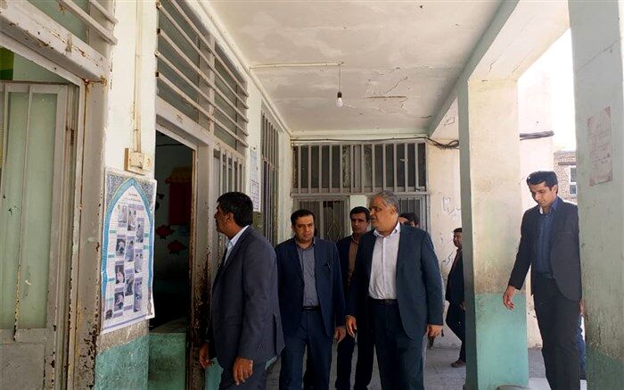 سفر یک روزه مدیرکل آموزش و پرورش هرمزگان به میناب