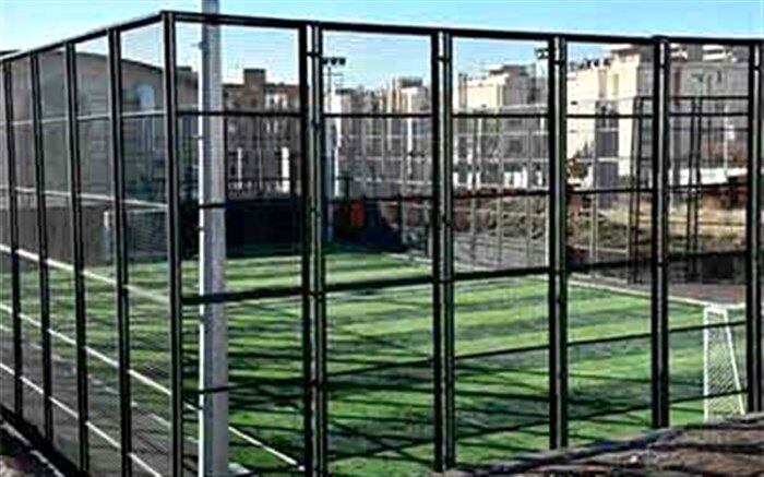 احداث زمین چمن مصنوعی فوتبال در ناحیه شهرک دانش قزوین