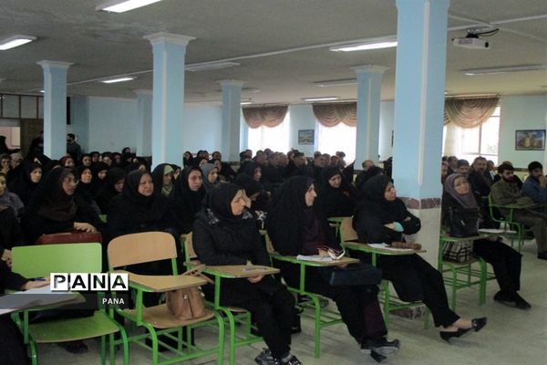 دوره تبلیغ و ترویج سبک زندگی ایرانی  اسلامی در ارومیه