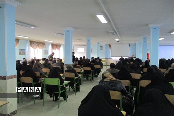 دوره تبلیغ و ترویج سبک زندگی ایرانی  اسلامی در ارومیه