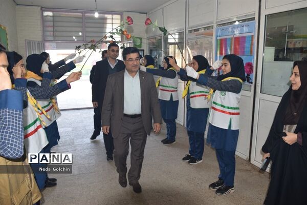 افتتاح همزمان دو پایگاه خبرگزاری پانا در مدارس ناحیه ۳ اهواز