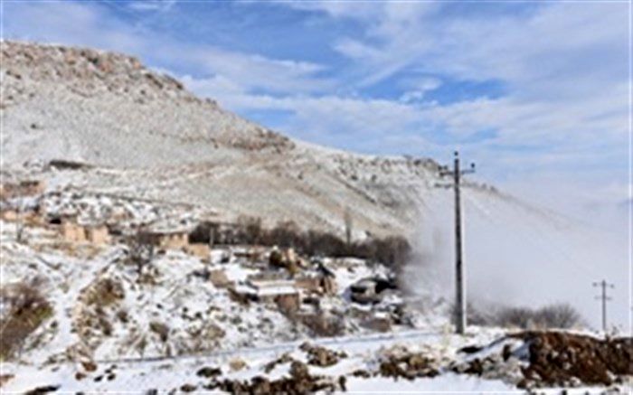 اتمام برق رسانی به روستا‌های بالای ۱۰ خانواردر شهرستان خوی