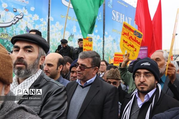 راهپیمایی 9 دی در مشهد