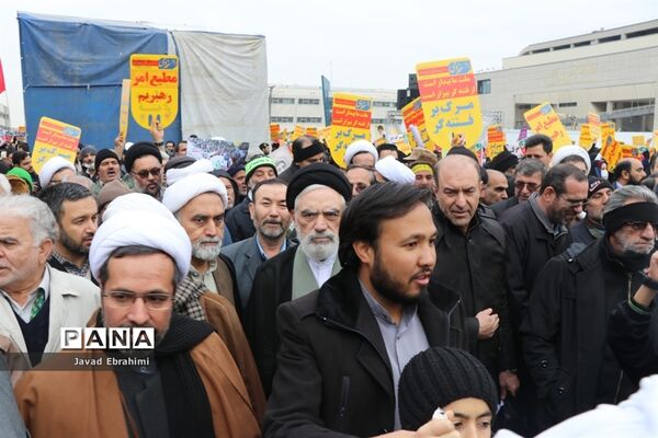 راهپیمایی 9 دی در مشهد