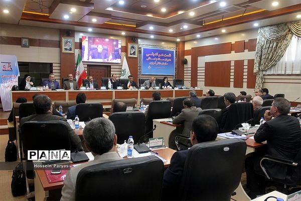 نشست هم‌اندیشی  مدیران ستادی و استانی سازمان دانش‌آموزی