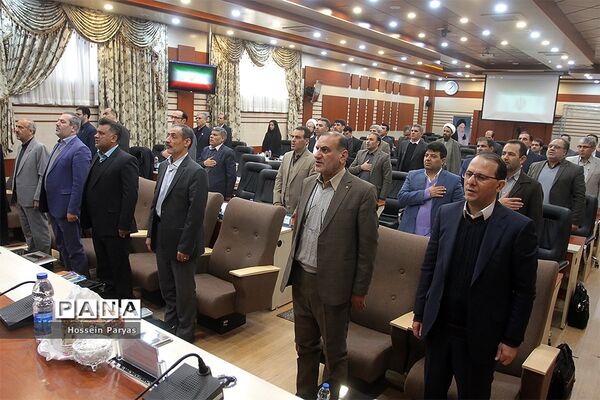 نشست هم‌اندیشی  مدیران ستادی و استانی سازمان دانش‌آموزی