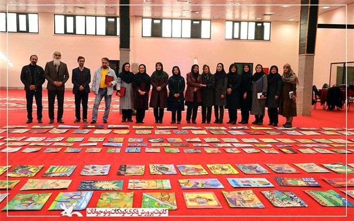 داوری هفتمین دوسالانه ملی هنرهای تجسمی کانون آغاز شد