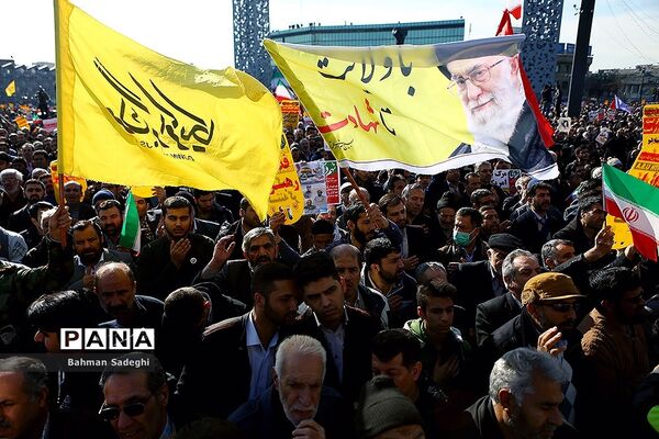 بزرگداشت حماسه ۹ دی در میدان امام حسین(ع)