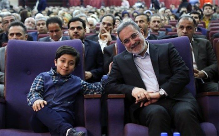 بطحایی با اختصاص یک‌سوم حقوق خود به کمپین «همه برپا» پیوست