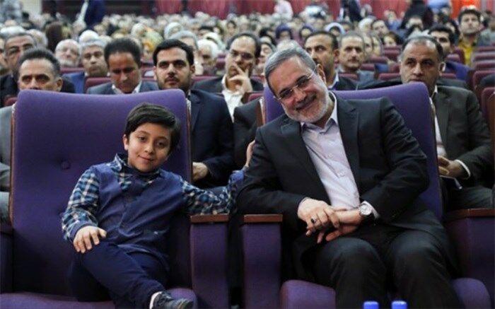 بطحایی با اختصاص یک‌سوم حقوق خود به کمپین «همه برپا» پیوست