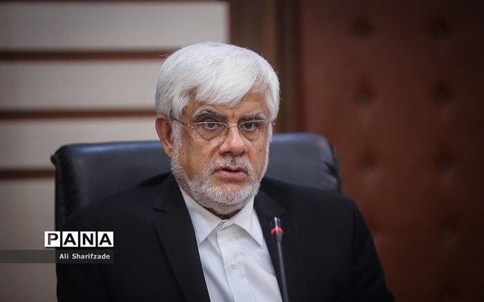 محمدرضا عارف عضو کمپین «همه بر پا» شد