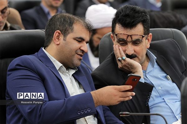 نشست هم اندیشی مدیران استانی سازمان دانش‌آموزی و مدیران انجمن اولیا و مربیان